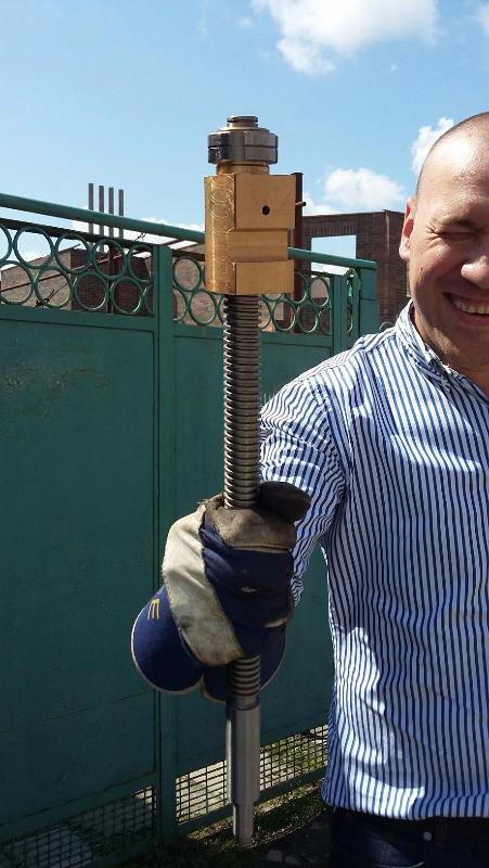 Акция на винт поперечной подачи станка 16К20